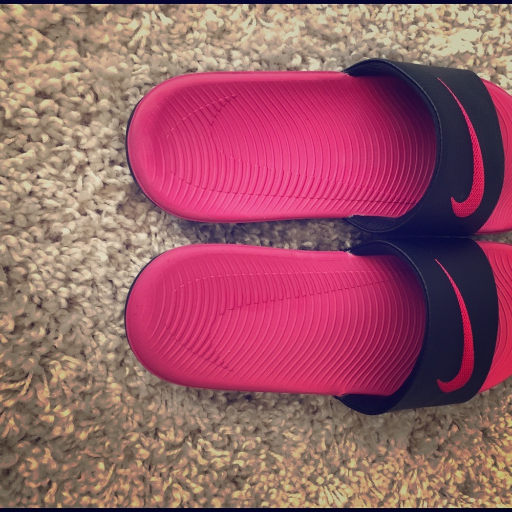 Nike slides- size 7YO
